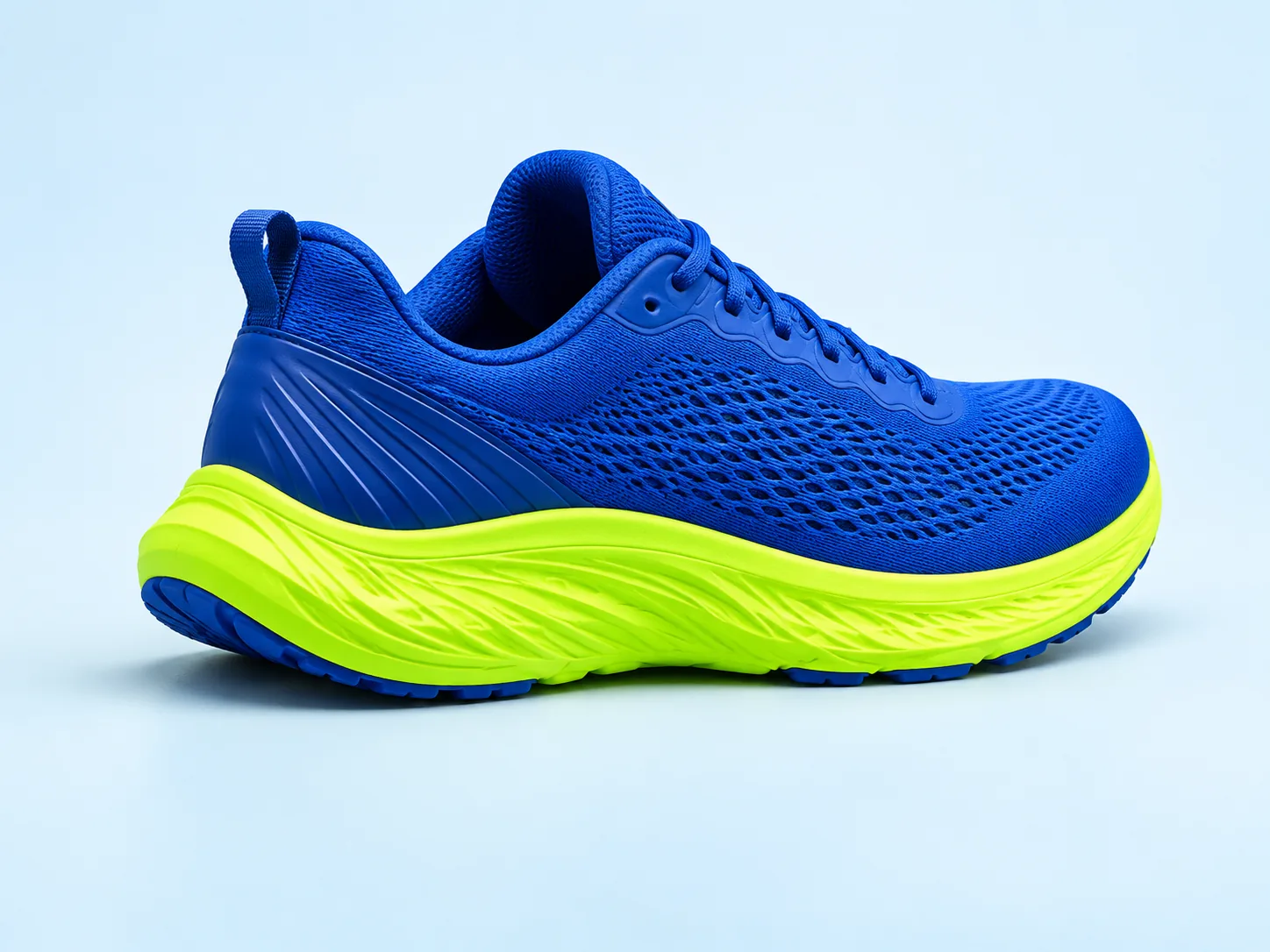 Chaussure Sprint, détail du talon et du côté